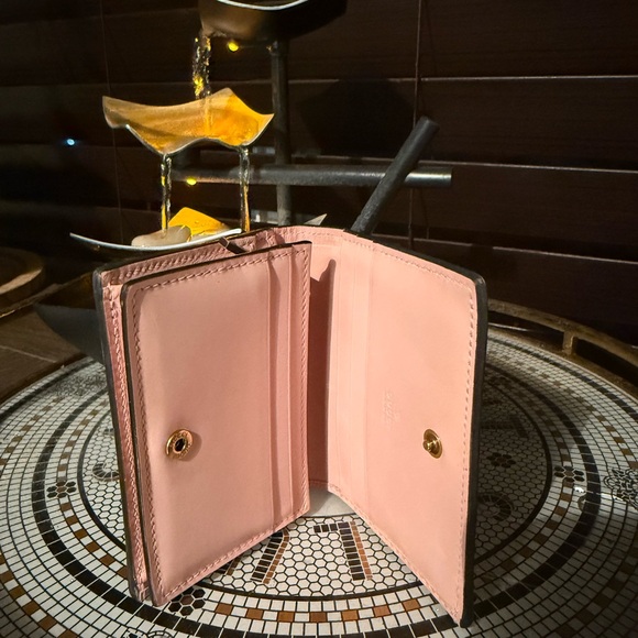 Gucci cat wallet - Picture 4 of 13